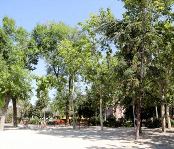 Parque Castilla, colegio