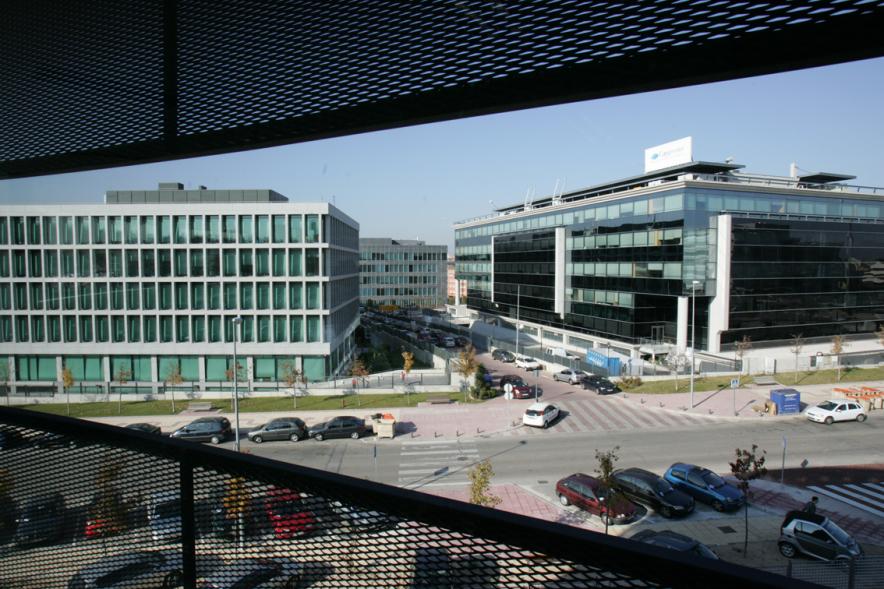 Vista edificios de oficinas del Parque empresarial Arroyo de la Vega de Alcobendas