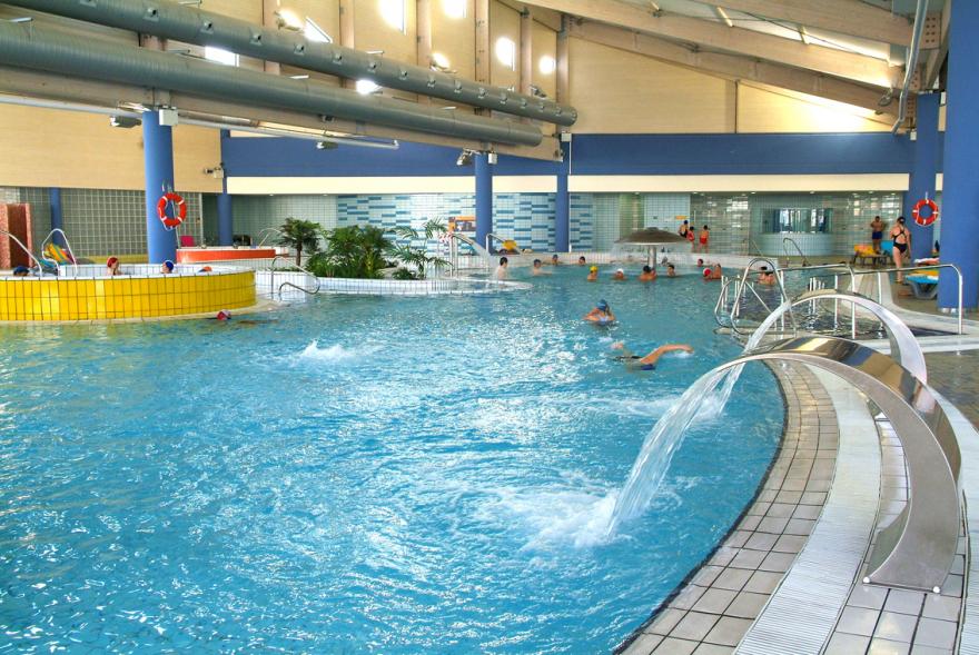Instalaciones acuáticas dentro del Spa de uso público en el municipio de Alcobendas