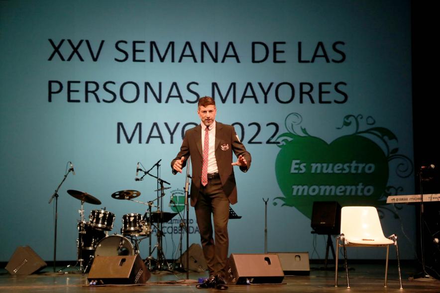 Homenaje de Mayores