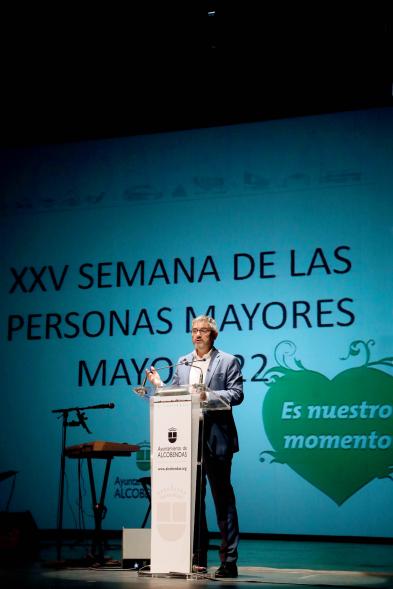 Homenaje de Mayores